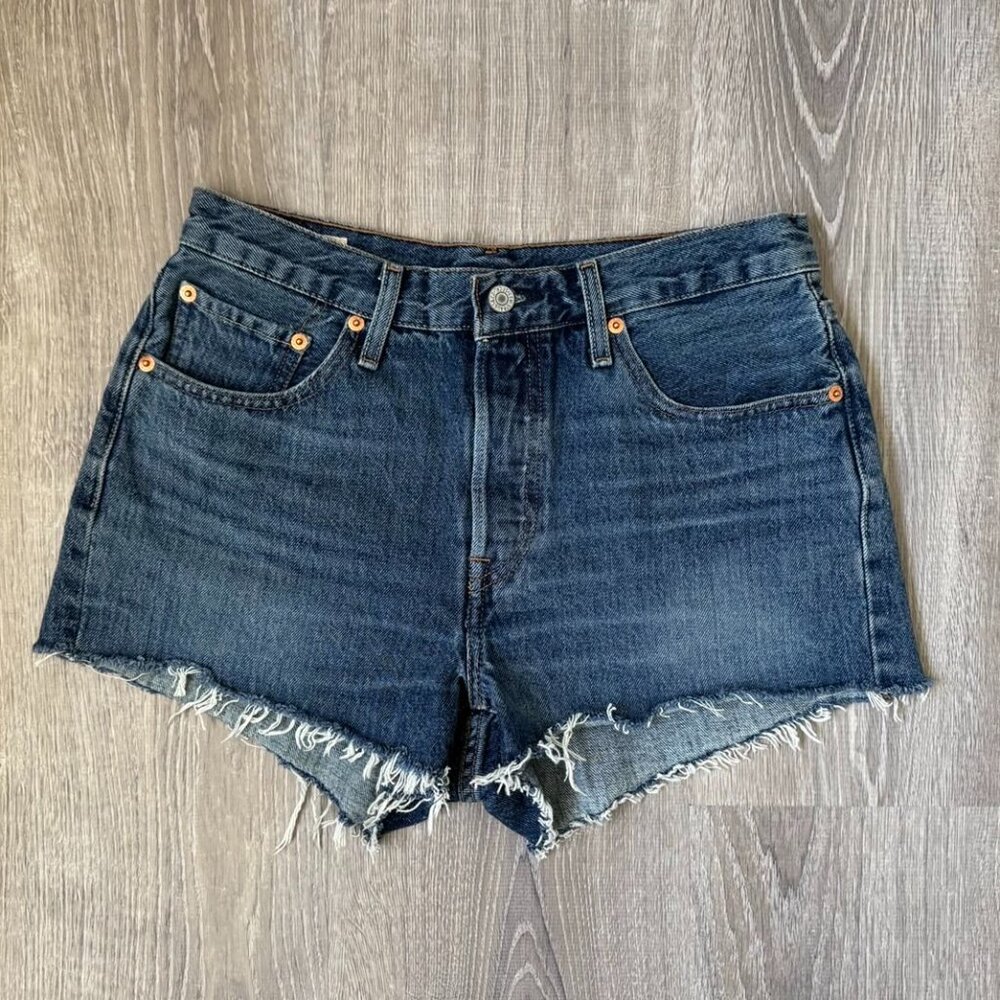 NWOT Levi's Premium 501 Original Fit High Rise Women's Shorts | BIG E | Size 27